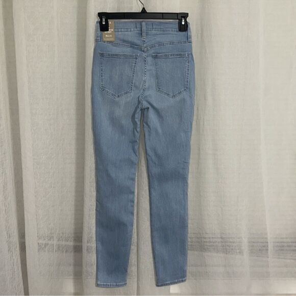 Madewell 23 Light Blue Wash Vintage High Rise Skinny Jeans - Picture 4 of 16